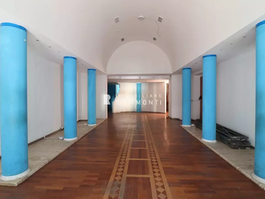 negozio in affitto a Lecco