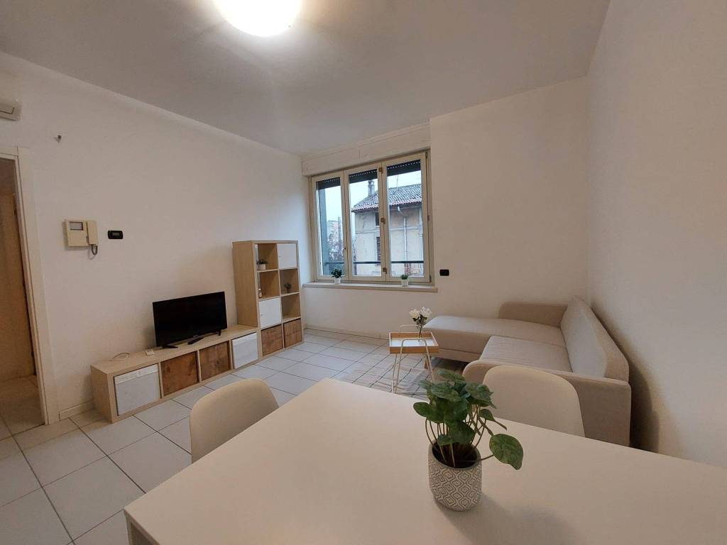 appartamento in affitto a Lecco in zona Chiuso