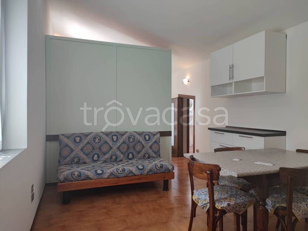 appartamento in affitto a Lecco in zona San Giovanni