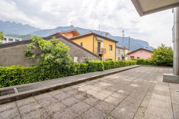 appartamento in affitto a Lecco in zona Pescarenico