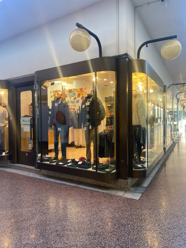 locale commerciale in affitto a Lecco in zona Lecco Centro