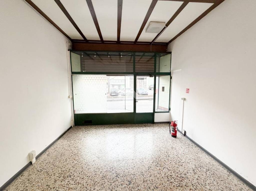 appartamento in affitto a Lecco in zona Caleotto