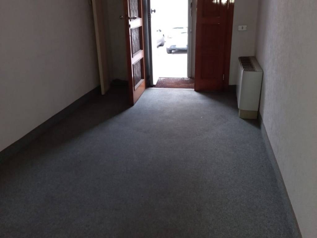 ufficio in affitto a Lecco in zona Pescarenico