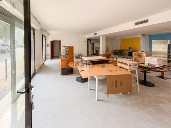 appartamento in affitto a Lecco in zona Pescarenico