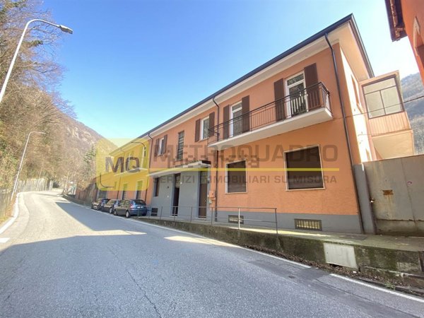 appartamento in affitto a Lecco in zona Laorca