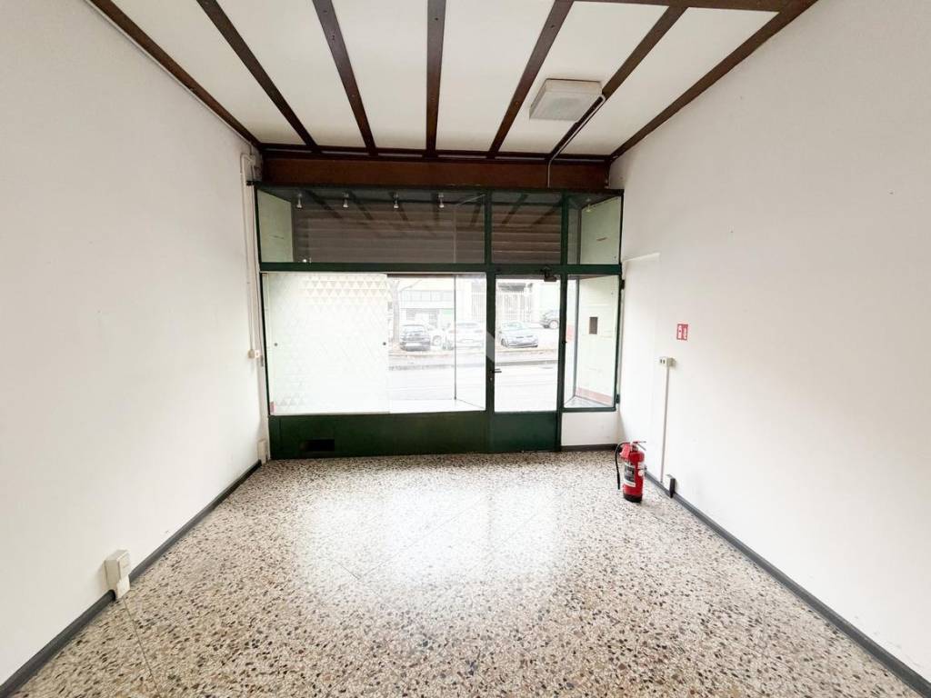 ufficio in affitto a Lecco in zona Bonacina