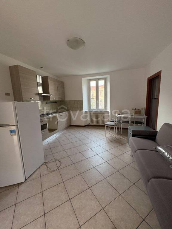 appartamento in affitto a Lecco in zona Santo Stefano