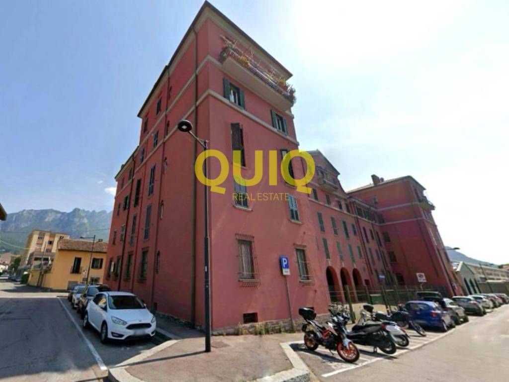 appartamento in affitto a Lecco in zona Pescarenico