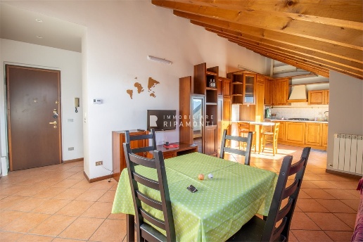 appartamento in affitto a Lecco in zona Caleotto