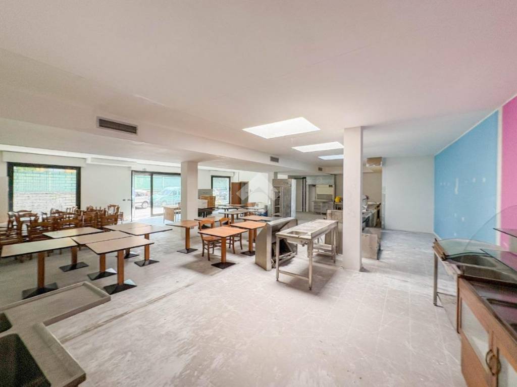 appartamento in affitto a Lecco in zona Pescarenico