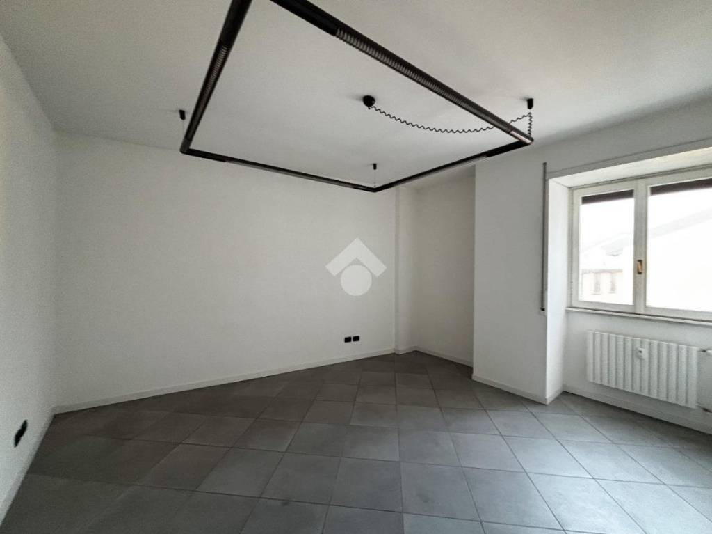 ufficio in affitto a Lecco in zona Lecco Centro