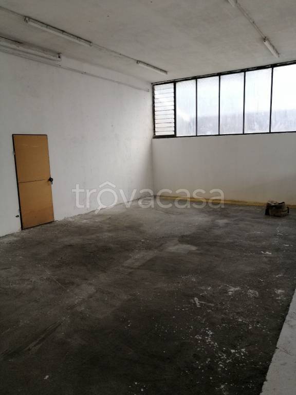 appartamento in affitto a Lecco in zona Via della Pergola