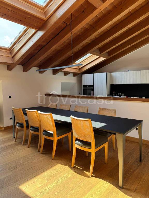 appartamento in affitto a Lecco in zona Rancio