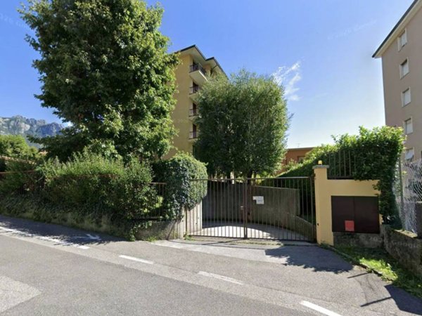 villa in affitto a Lecco in zona Castello