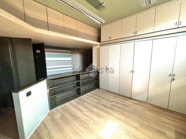 ufficio in affitto a Lecco in zona Castello