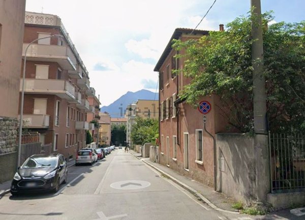 appartamento in affitto a Lecco