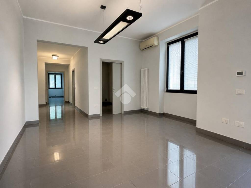 ufficio in affitto a Lecco
