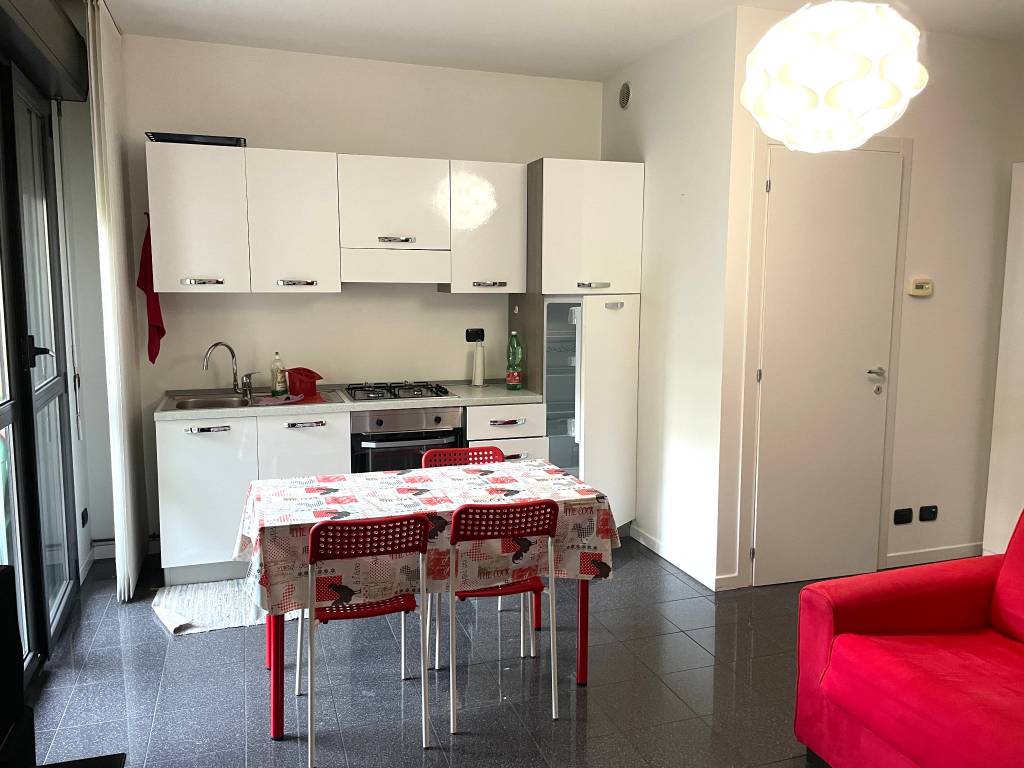 appartamento in affitto a Lecco in zona Rancio
