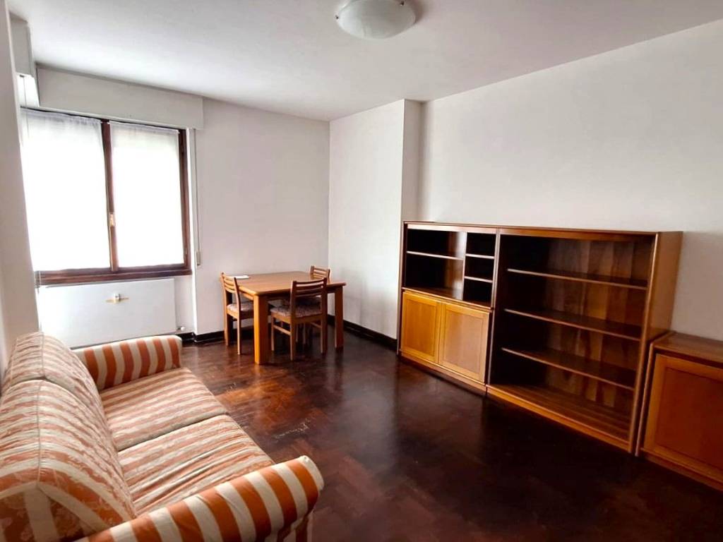 appartamento in affitto a Lecco in zona Lecco Centro