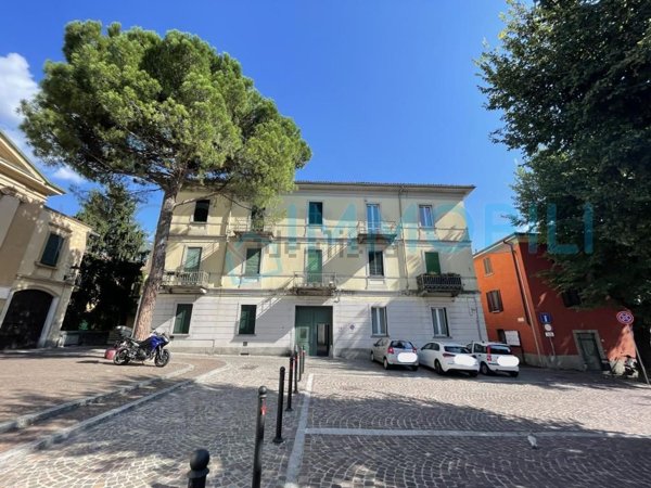 appartamento in affitto a Lecco in zona Pescarenico