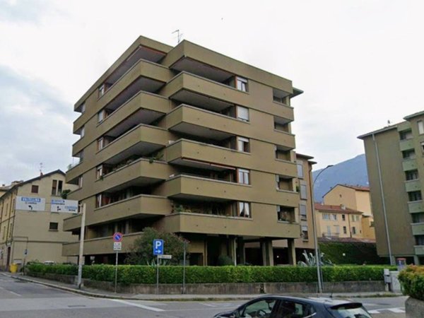 appartamento in affitto a Lecco in zona Pescarenico