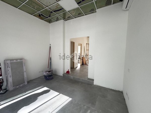 ufficio in affitto a Lecco in zona Corso Promessi Sposi