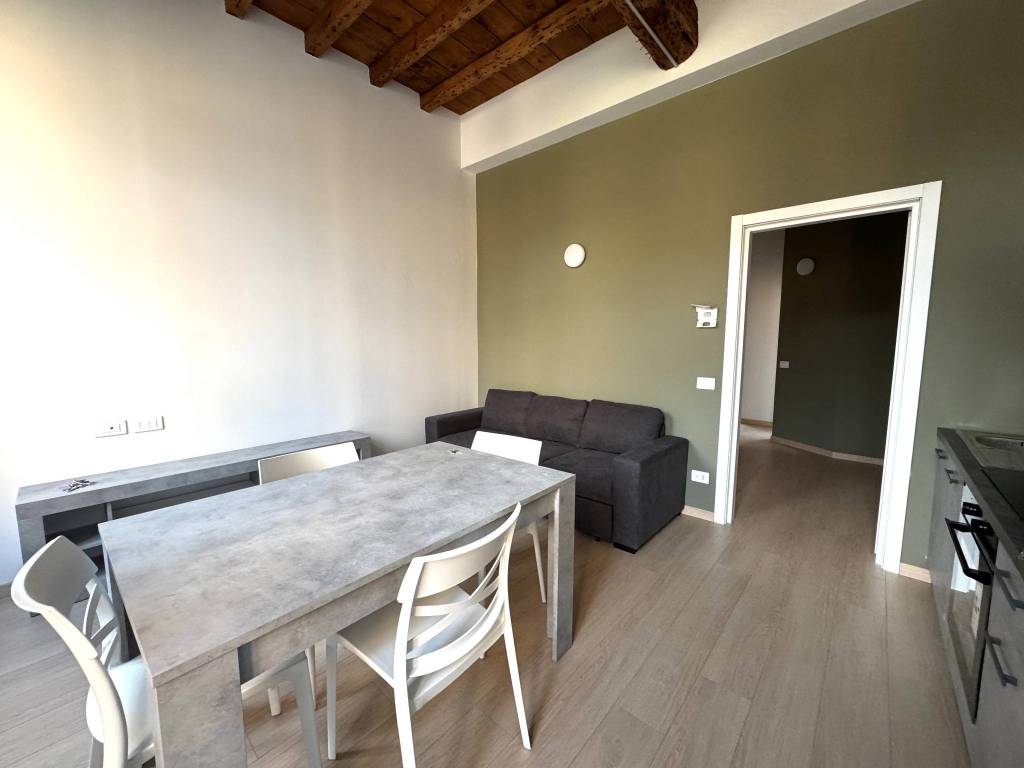 appartamento in affitto a Lecco in zona San Giovanni
