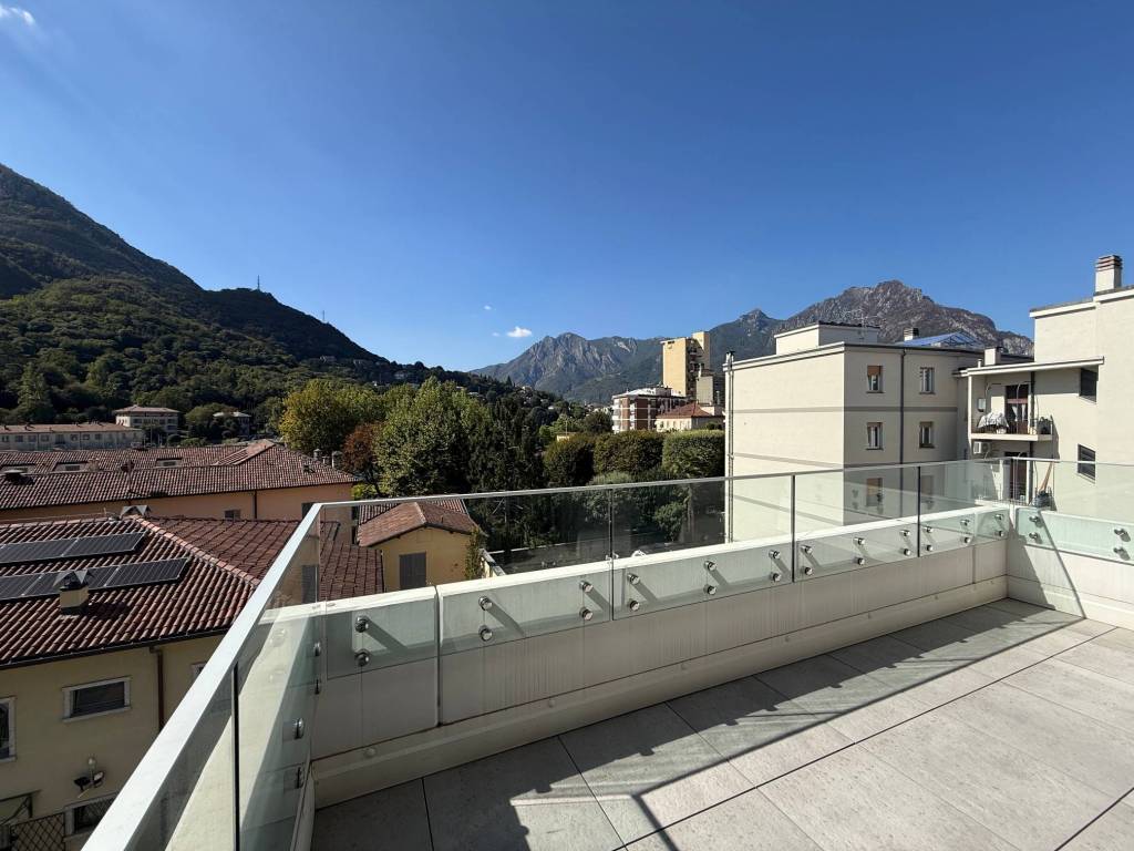appartamento in affitto a Lecco in zona Lecco Centro