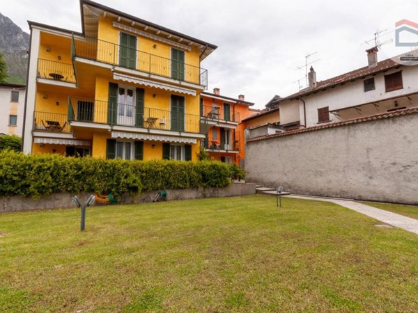 appartamento in affitto a Lierna in zona Castello
