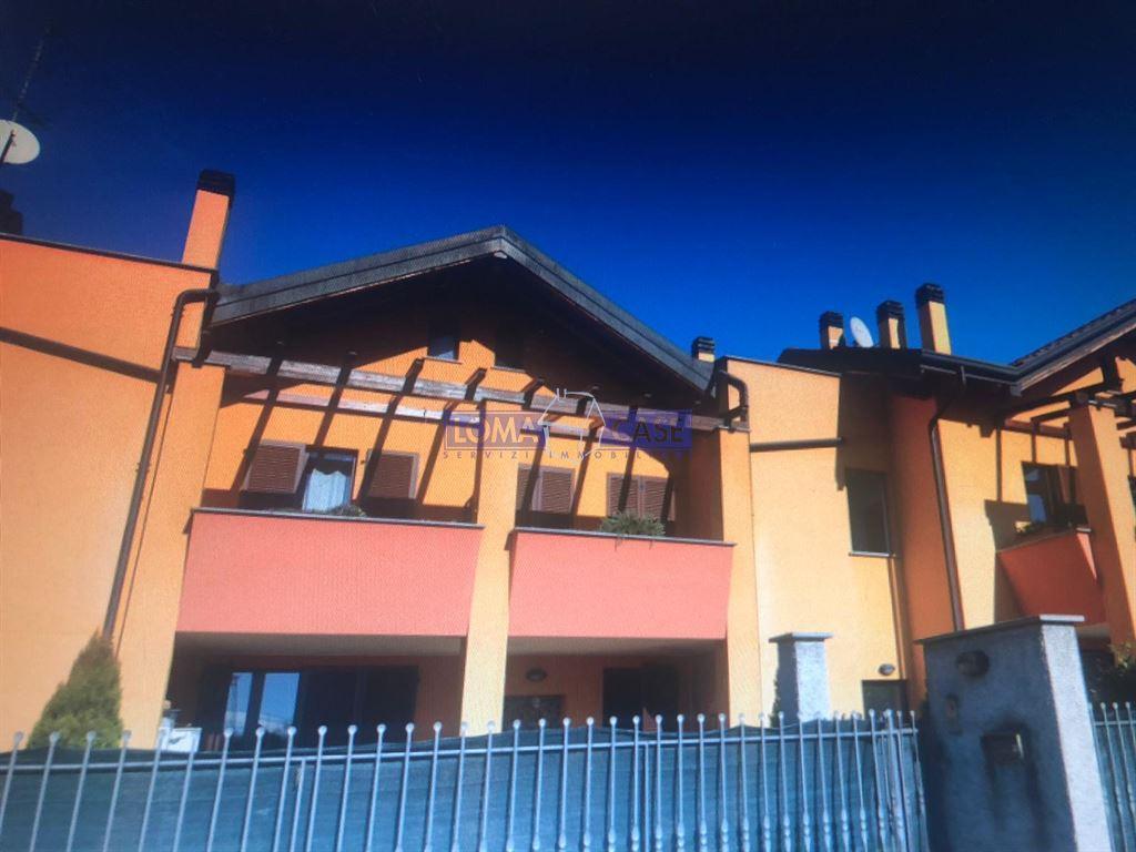 appartamento in affitto a Lomagna