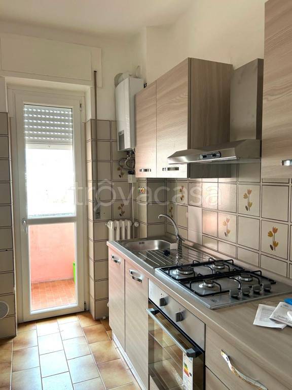 appartamento in affitto a Malgrate in zona Centro