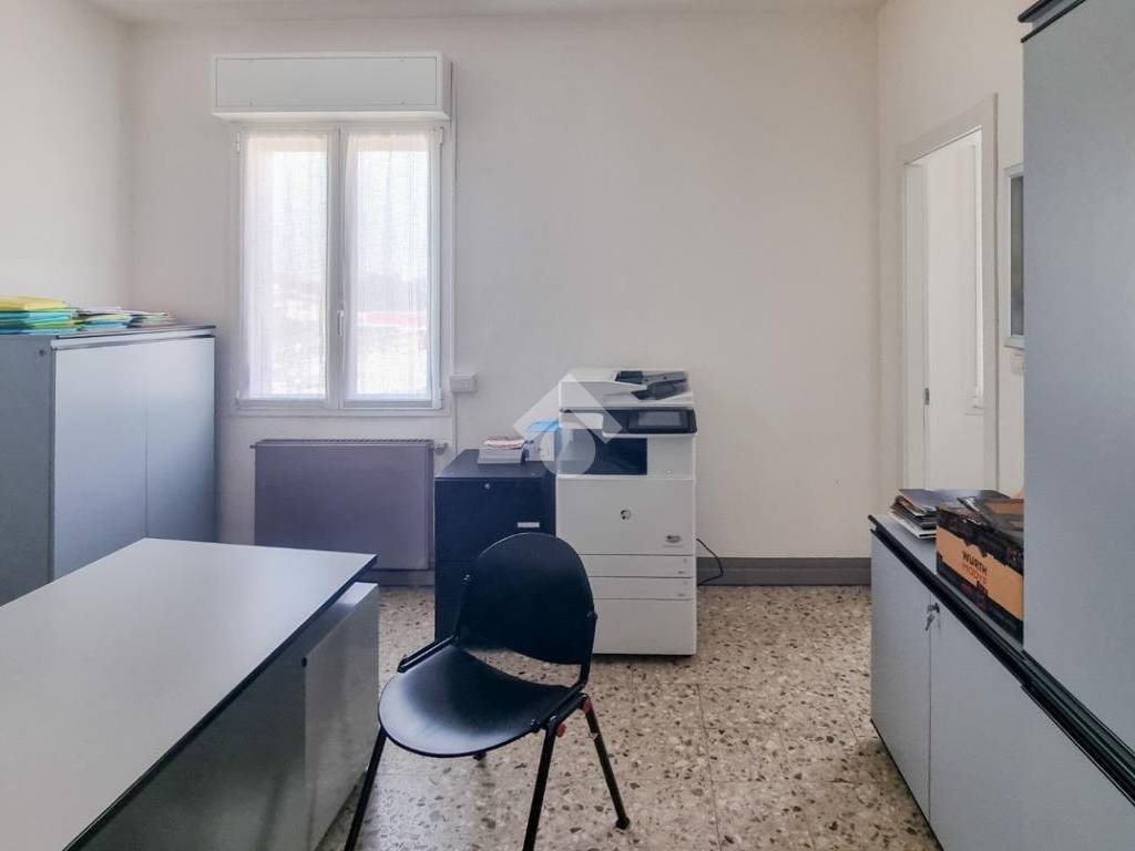 ufficio in affitto a Malgrate