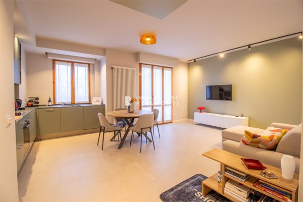 appartamento in affitto a Malgrate in zona Centro