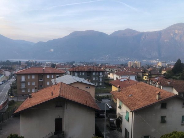 appartamento in affitto a Mandello del Lario