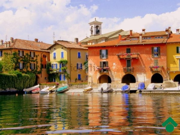 appartamento in affitto a Mandello del Lario