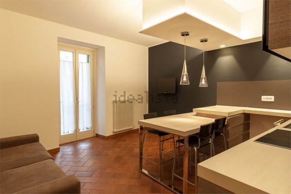 appartamento in affitto a Mandello del Lario