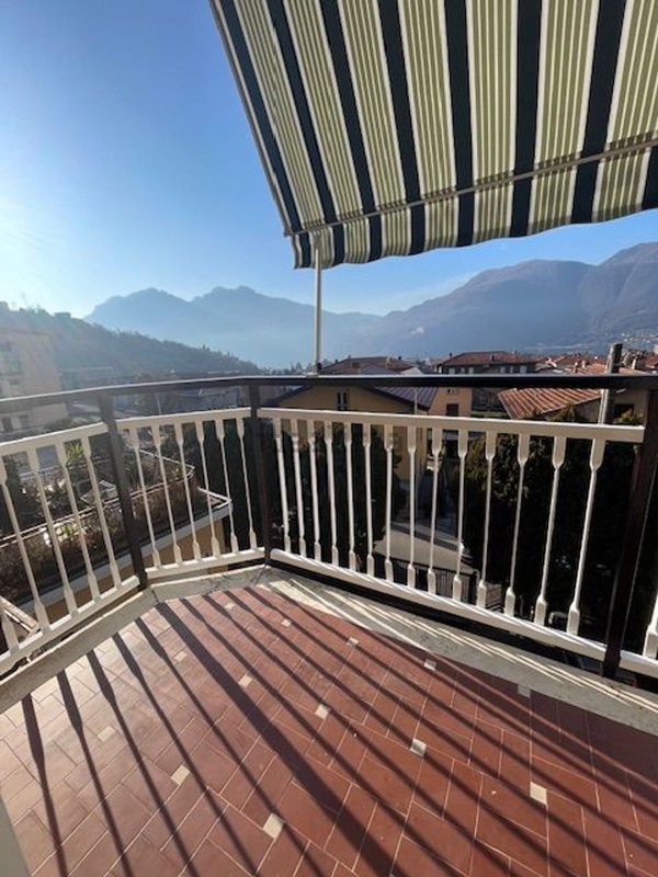 appartamento in affitto a Mandello del Lario
