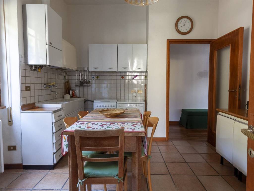 appartamento in affitto a Mandello del Lario in zona Olcio