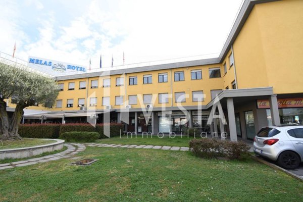 appartamento in affitto a Merate in zona Brugarolo