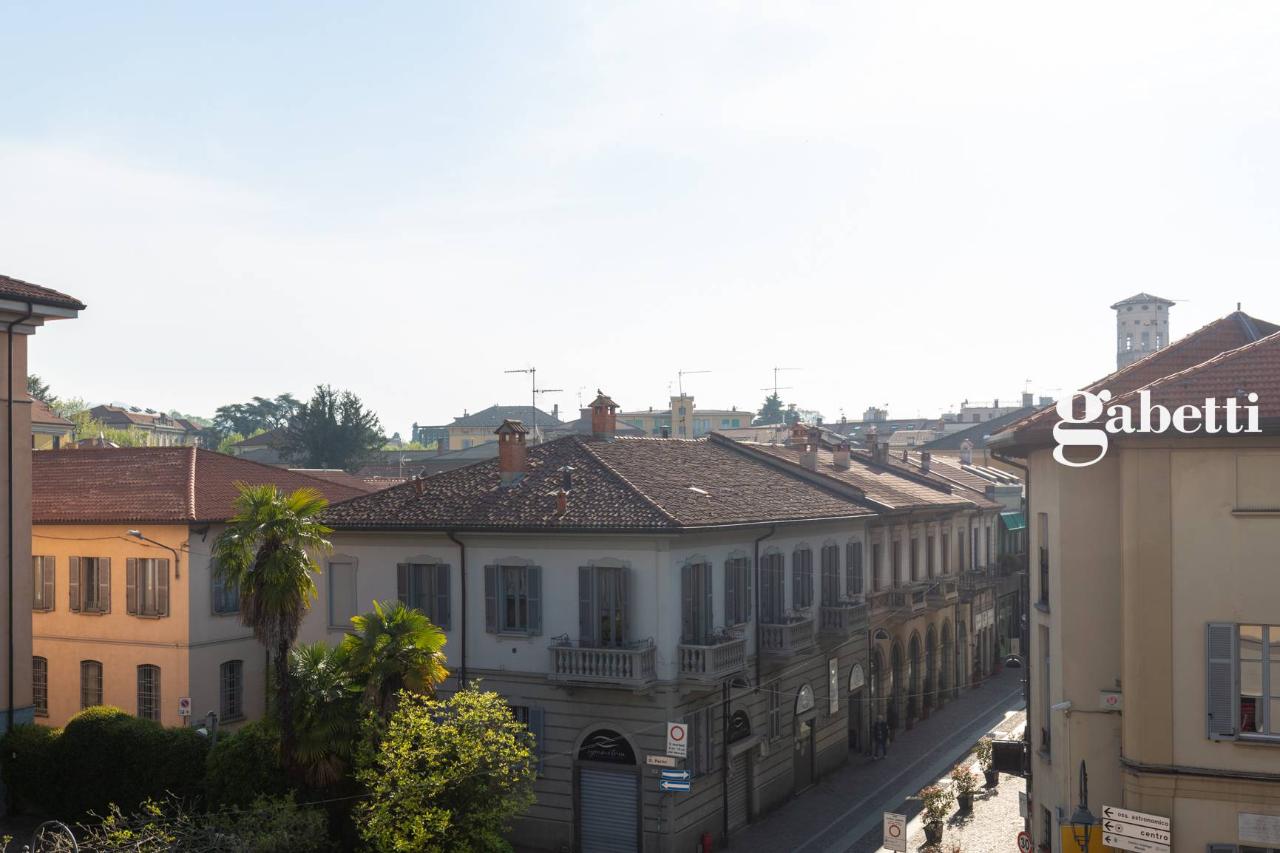 appartamento in affitto a Merate