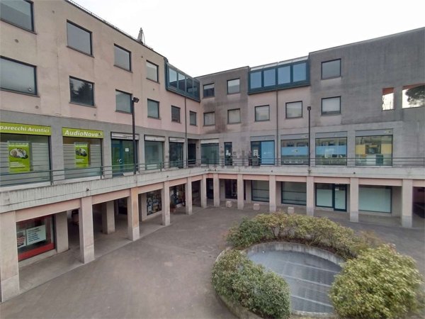 ufficio in affitto a Merate