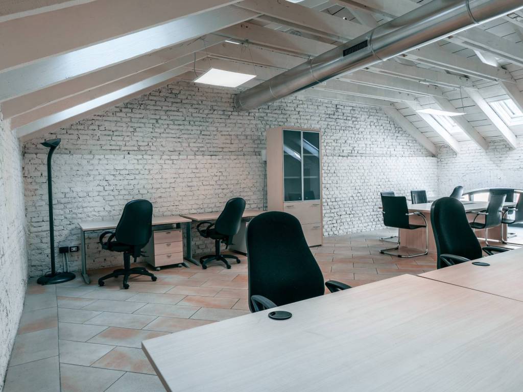 ufficio in affitto a Merate
