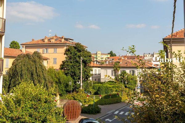 appartamento in affitto a Merate