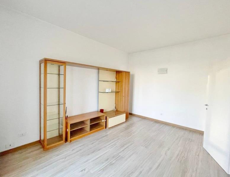 appartamento in affitto a Merate