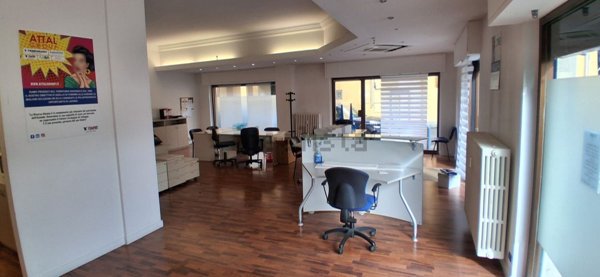 ufficio in affitto a Merate