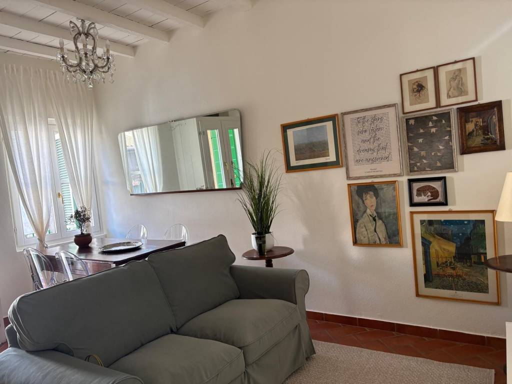 appartamento in affitto a Merate in zona Brugarolo