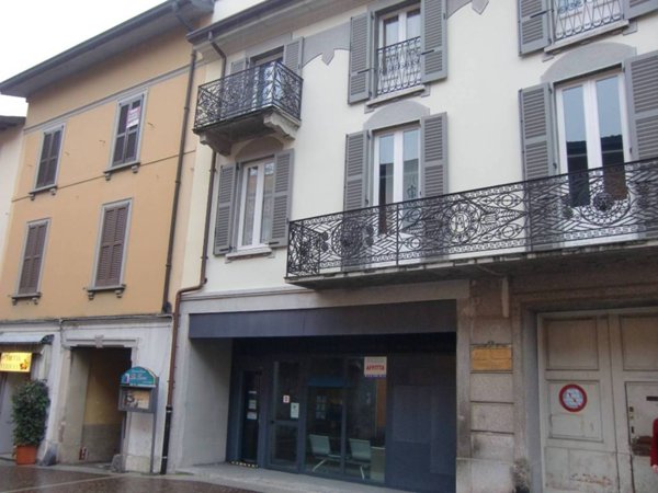negozio in affitto a Merate