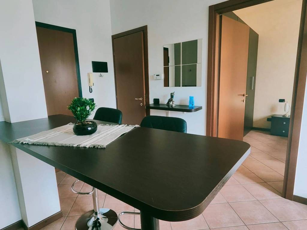 appartamento in affitto a Merate