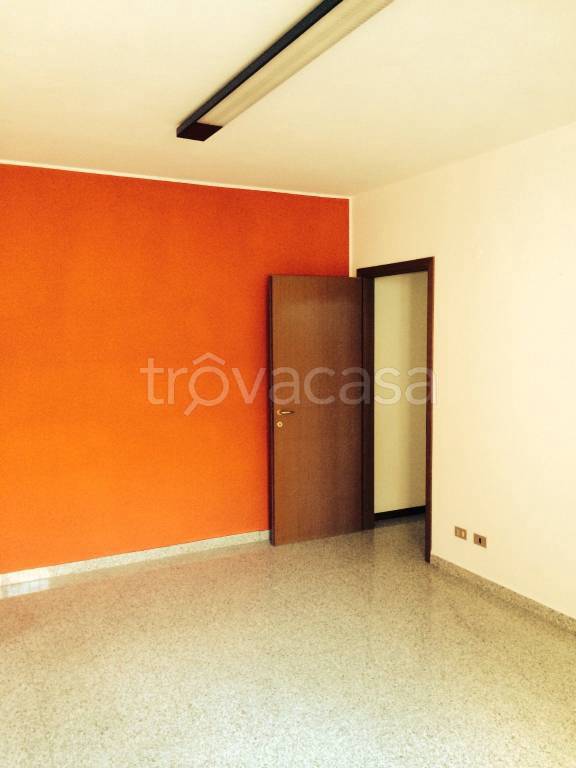 appartamento in affitto a Merate in zona Sartirana