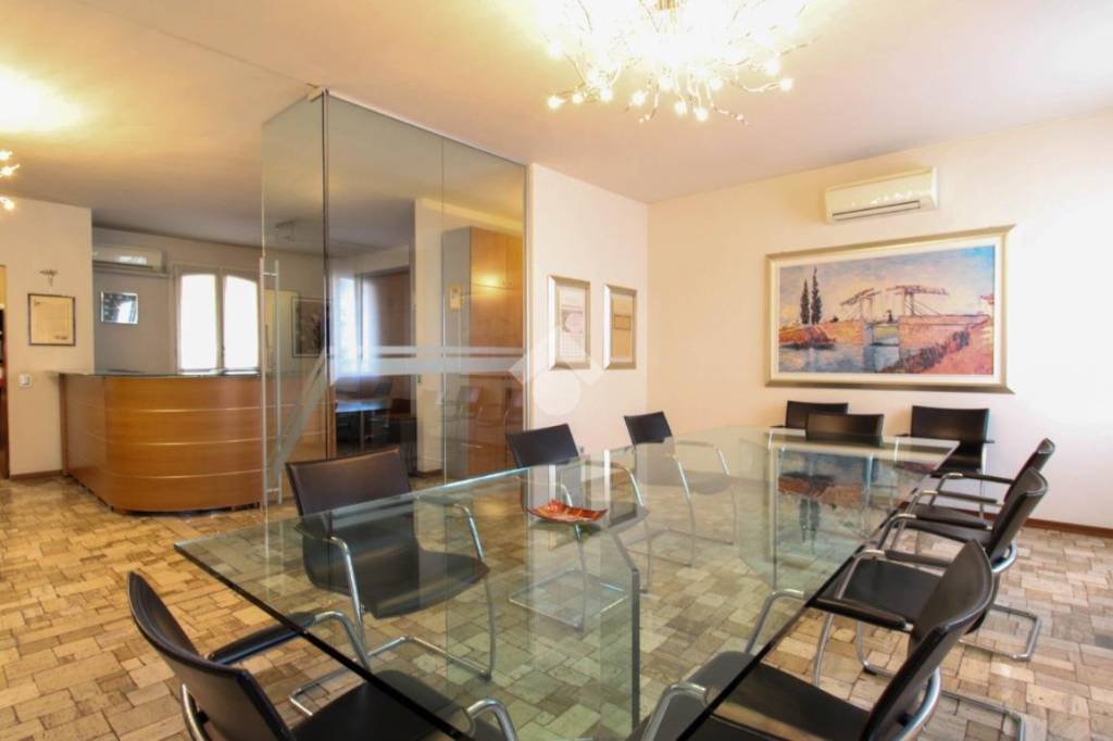 ufficio in affitto a Missaglia